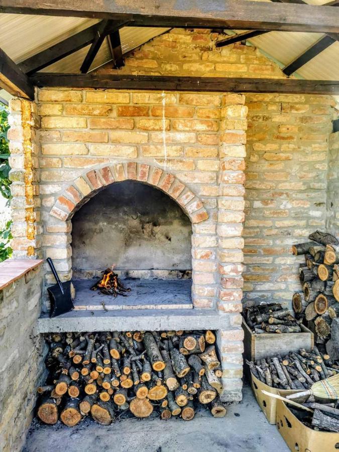 Kuca Za Odmor Kiss-Karanac,Baranja Villa ภายนอก รูปภาพ